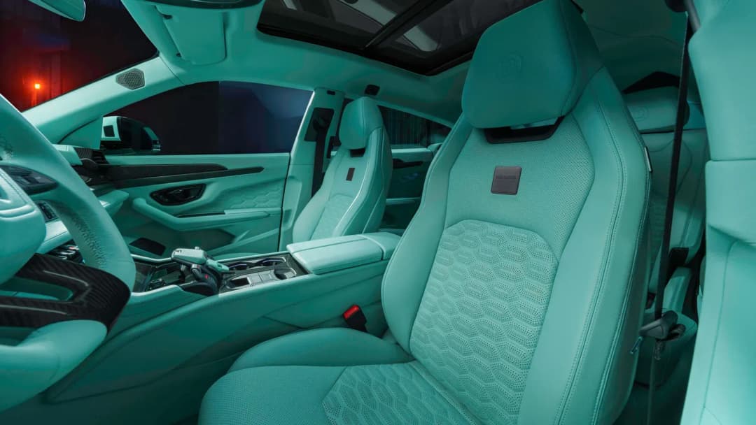 /uploads/BRABUS_900_Lamborghini_Urus_On_Location_61_acb583d979.webp