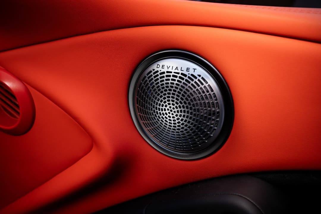 /uploads/DENZA_Z_Coupe_interior_Devialet_1_430698e588.jpg