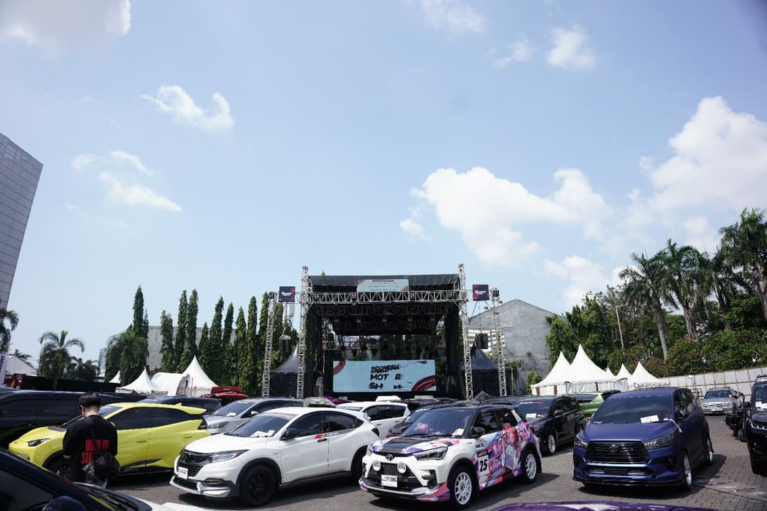 Komunitas Otomotif Ramaikan Hari Ketiga IIMS Surabaya 2026, Jadi Ajang Unjuk Kreativitas dan Inovasi