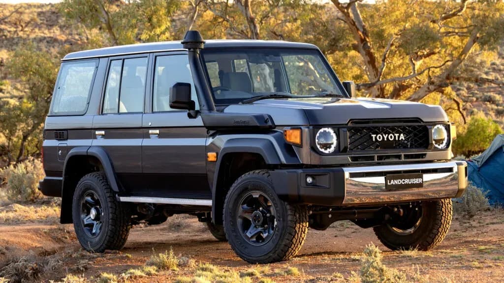 Legenda Off-Road Kembali: Toyota Land Cruiser 70 Series Hadir Lebih Ramah Lingkungan